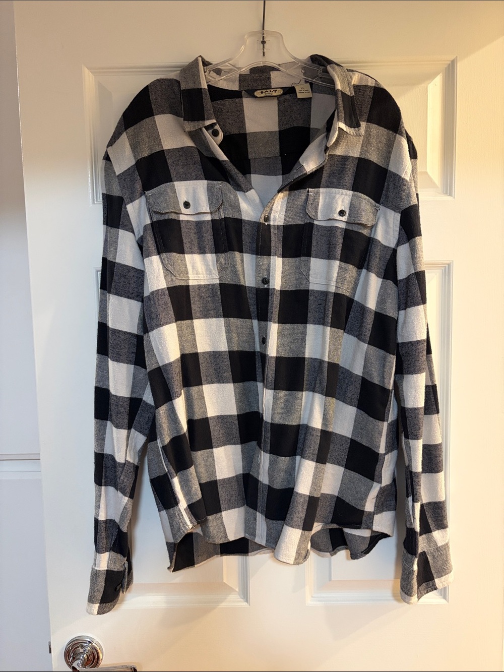 Salt Valley Black & White Plaid Men's Button-Up Shirt